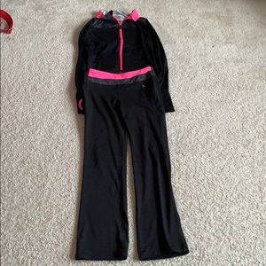 Yoga pants and matching jacket